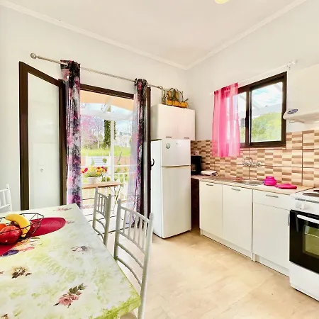 Villa Evaggelia With Private Pool By Dadovillas *